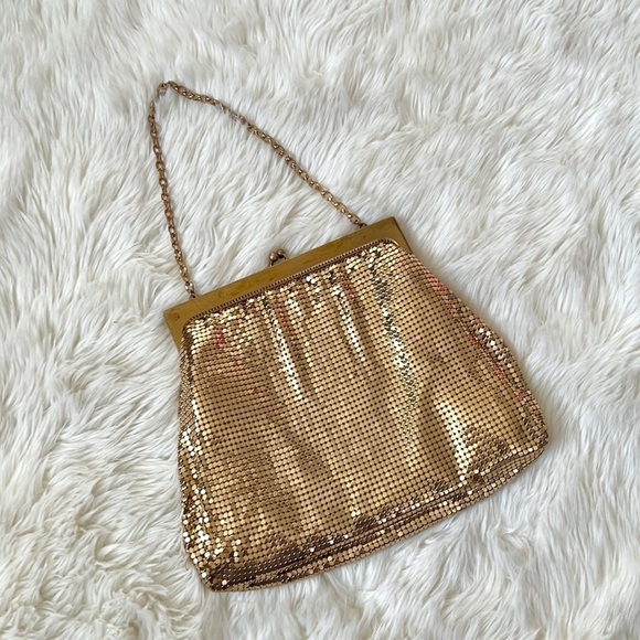 60s Vintage Chainmail Clutch - Picture 2 of 8